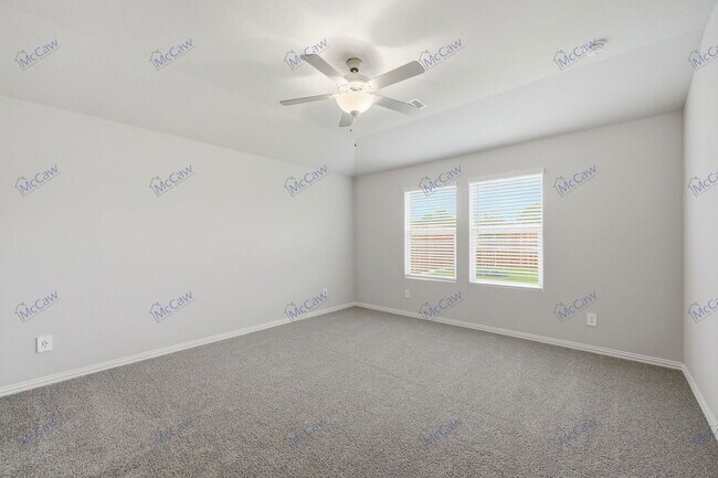 Building Photo - 2221 Dunbar Dr