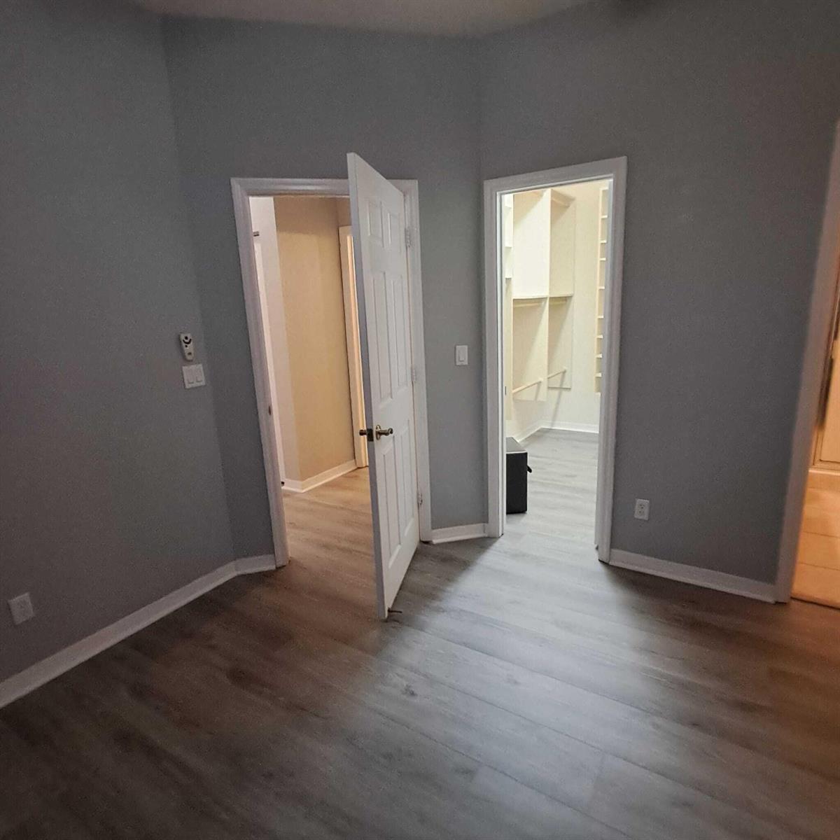 Building Photo - 3075 Grandiflora Dr