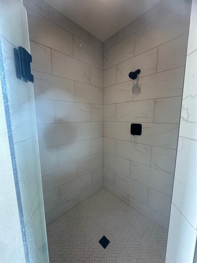 Building Photo - Beautiful New 4 Bedroom Home in Cedar City!