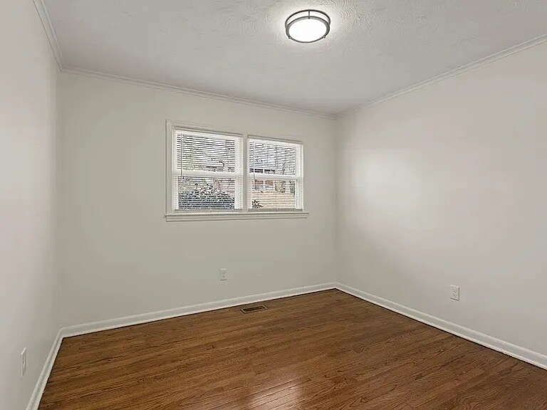 Building Photo - 407 Yardley Ct