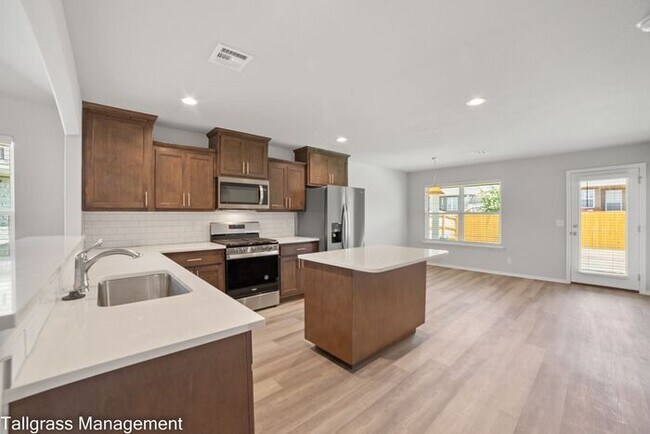 Building Photo - 4/2/2 Home in Sand Springs | MOVE IN SPECIAL!