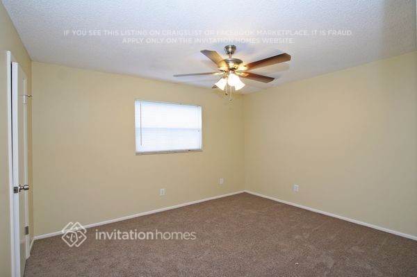 Building Photo - 959 Apple Ln