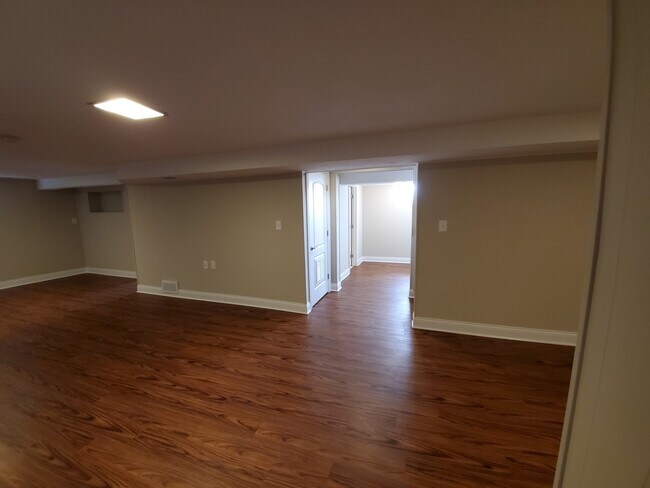 Building Photo - 708 N Wille St