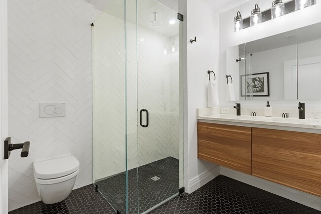 Building Photo - 69 Montgomery St