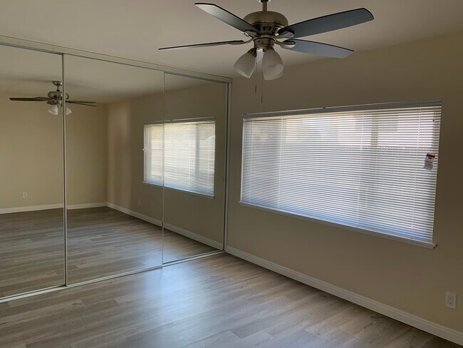 Building Photo - 856 Crystal Creek Ct