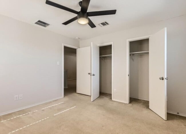 Building Photo - 5127 Mustang Cove