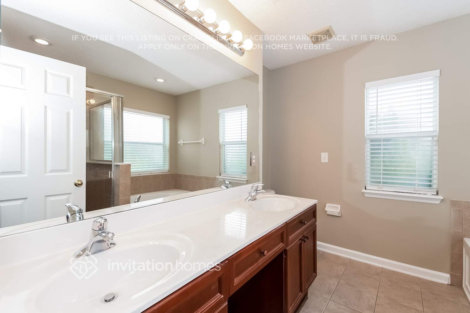 Building Photo - 1732 Windover Pl