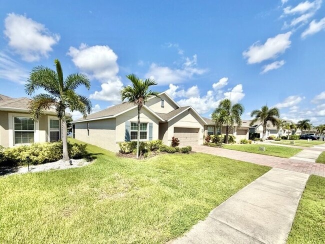 Building Photo - 3422 Cancun Ct