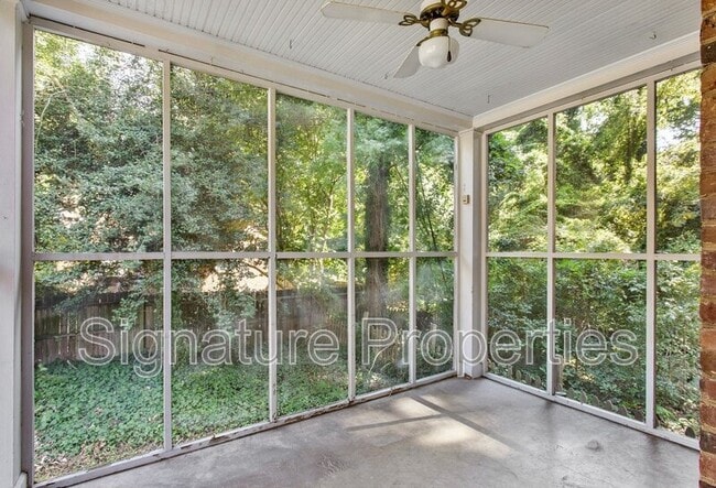 Building Photo - 6731 Forest Hill Ave