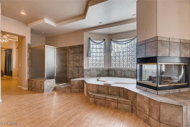 Building Photo - 1870 Columbia Crest Ct