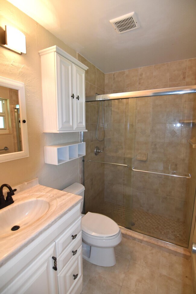 Building Photo - 19287 Liberty Rd