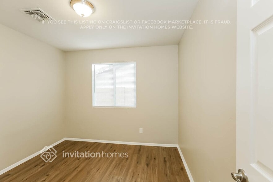 Building Photo - 4211 E La Puente Ave