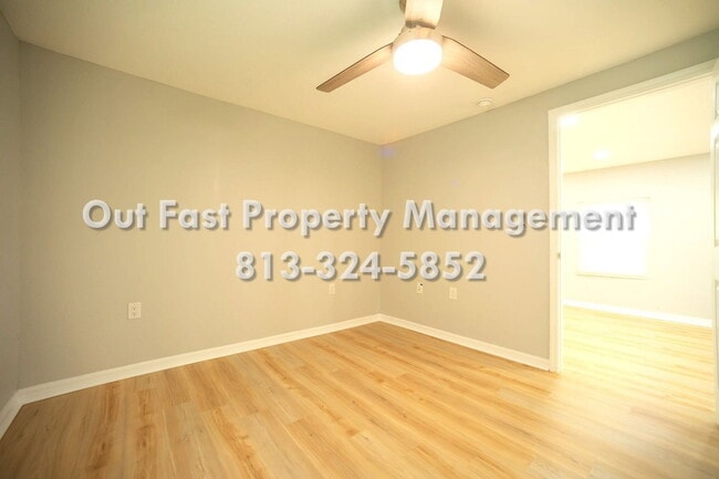 Building Photo - 4811 N 30th St