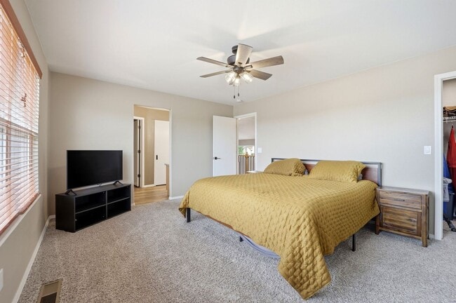 Building Photo - 1108 Scarlet Oak Dr