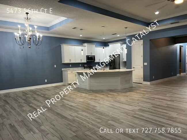 Building Photo - 5473 56th Ct E