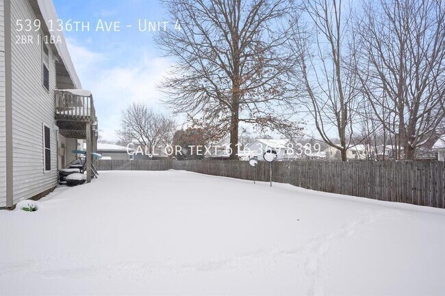 Building Photo - 539 136th Ave