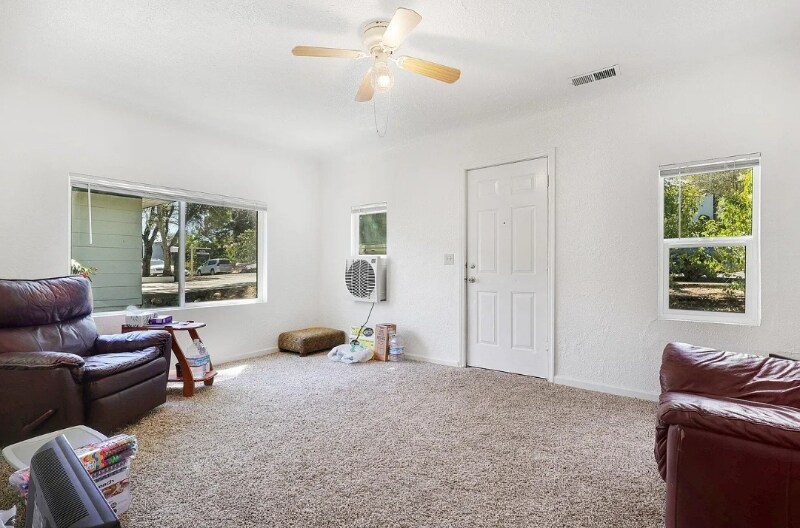 Building Photo - 2512 Butte St