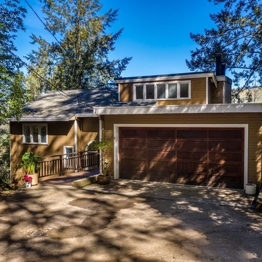 Building Photo - 25 Fir Ave