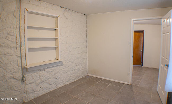 Building Photo - 3723 Memphis Ave