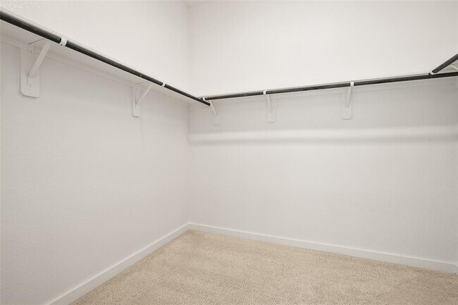 Building Photo - 1712 Martin Wls St