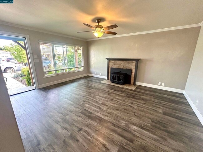 Building Photo - 356 Frederic Ave