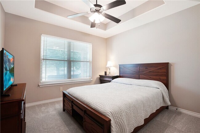 Building Photo - 2524 Warkworth Ln