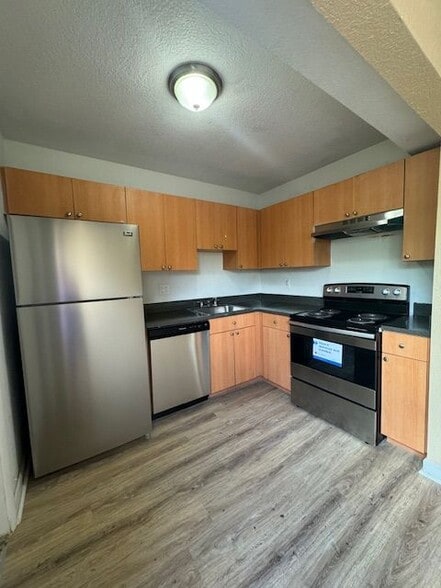 Building Photo - 4844 NW 9th Dr