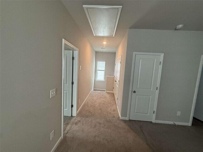 Building Photo - 1521 Winding Rdg Trl