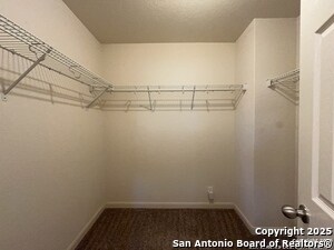 Building Photo - 2149 Hazelwood Dr