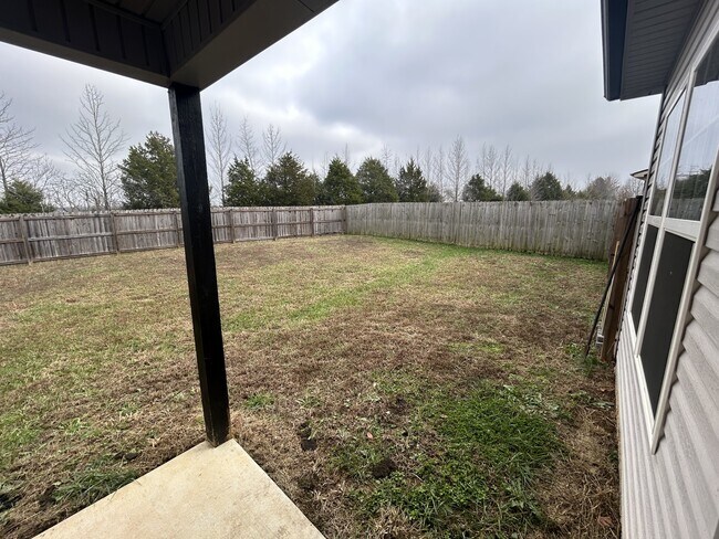 Building Photo - 721 Tidwell Dr