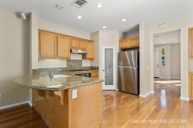 Building Photo - 8320 Bryn Glen Way