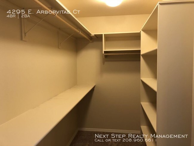 Building Photo - 4 Bed plus Office in Columbia Village