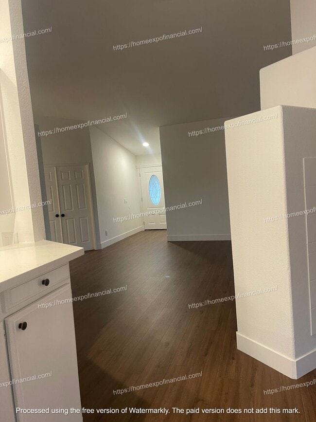 Building Photo - Nice Home For Rent