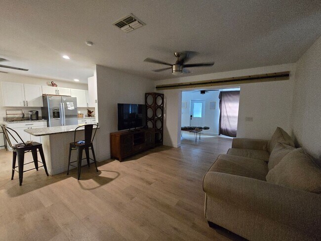 Building Photo - Two bedroom Two bath home water and electric is included Bring your Toys/RV