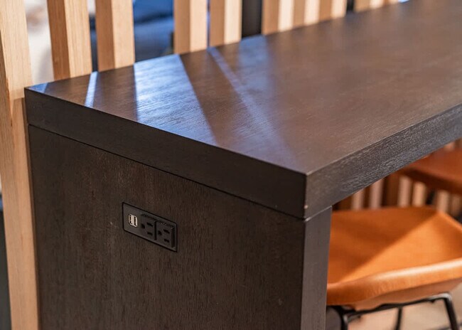 Building Photo - 3546 N Southport Ave