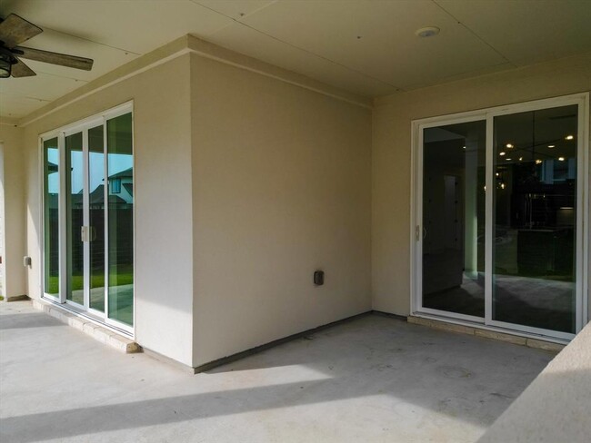 Building Photo - 7216 Jument Dr