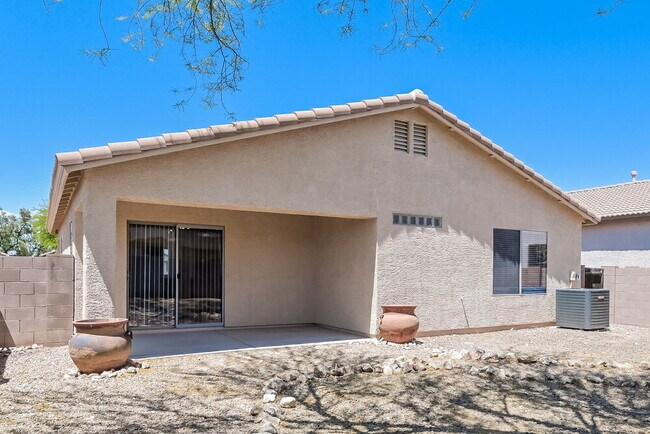 Building Photo - 12654 E Mandell Pass