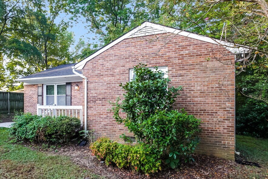 Building Photo - 7608 Morgense Pl