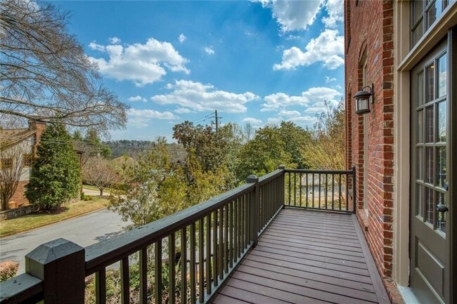 Building Photo - 100 Founders Mill Ct