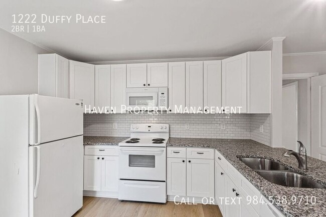 Building Photo - 1222 Duffy Pl