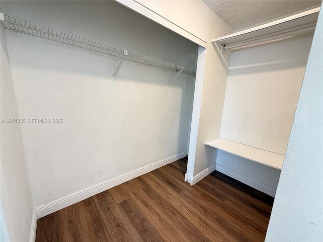 Building Photo - 21393 NE 8th Ct