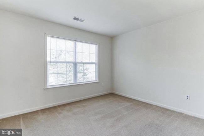 Building Photo - 2213 Herring Creek Dr