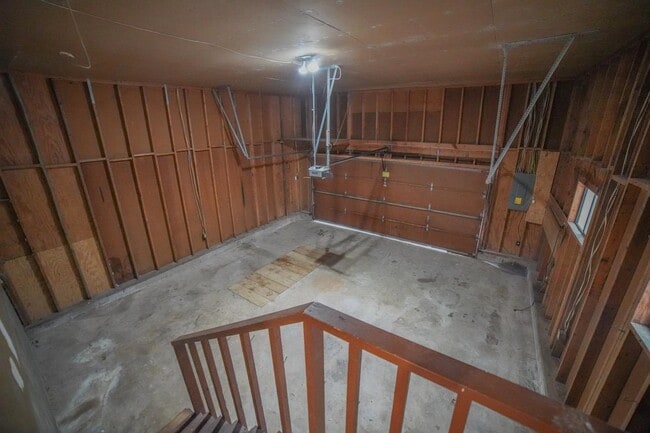 Building Photo - 2020 Cynthia Dr