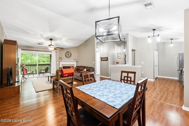 Building Photo - 10401 Trotters Pointe Dr