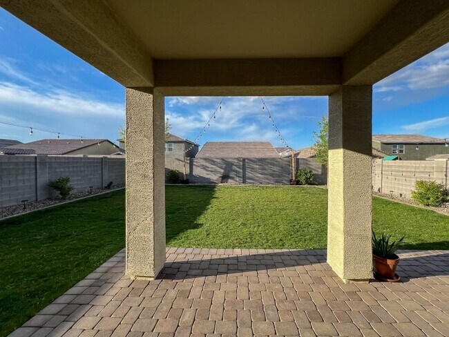 Building Photo - 4590 W Foldwing Dr