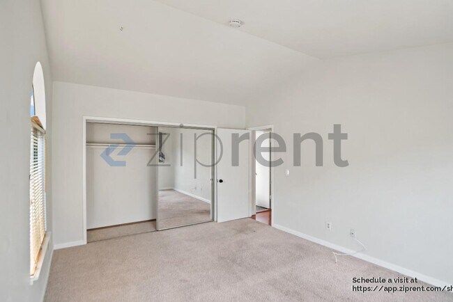 Building Photo - 16931 Sorrel Way