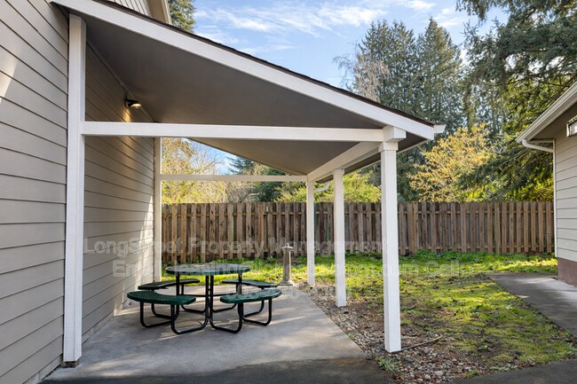 Building Photo - 11380 SW Greenburg Rd