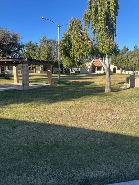 Building Photo - $2,000 For Rent A Lovely 3 Bed 2 Bath 1.673 Sq. Ft. Condo, all One Level Home in Chandler 85225!