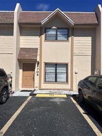 Building Photo - 3900 SW 52nd Ave