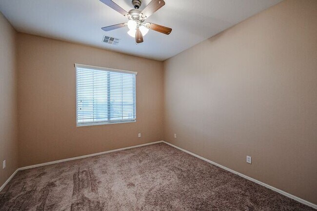 Building Photo - COMING SOON !! Spacious 4 Bed, 2.5 Bath 2 Story Home in Shadow Ridge Community/ Chandler